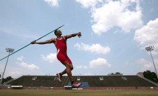 开云APP-被遗忘的战线，哈斯车队与红牛二队的凡人之战，以及拉塞尔那注定孤独的神之火