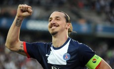 开云APP-周冠宇单骑破局！索伯车队以完美战术完胜雷诺车队，中国车手扛起全队挺进积分区