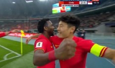 开云体育登录-队长率先破门，主队拉开比分领先