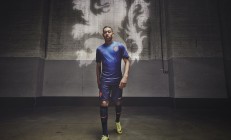 开云体育下载-夜空中最亮的流星，郑思维惊艳四座，难敌韩国队致命绝杀