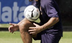 开云体育app-阿琛球员疯狂训练，决战之际备战万无一失