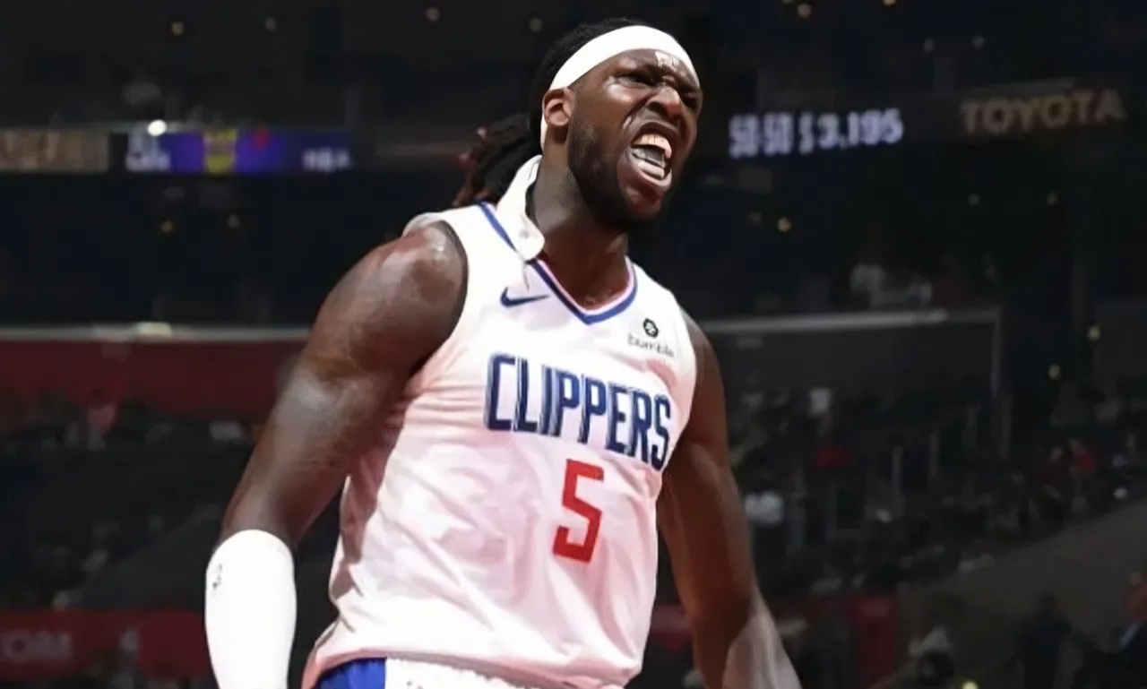 快船队球员哈雷尔表现出色，成为球队关键力量