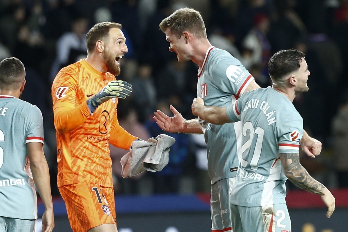 关于EDG绝杀EG，Elk操刀奇招英雄翻盘焦点之战成都决赛之夜，点燃全场激情的信息