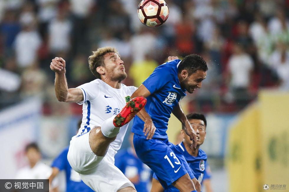 雷加利斯主场取胜，豪取三分