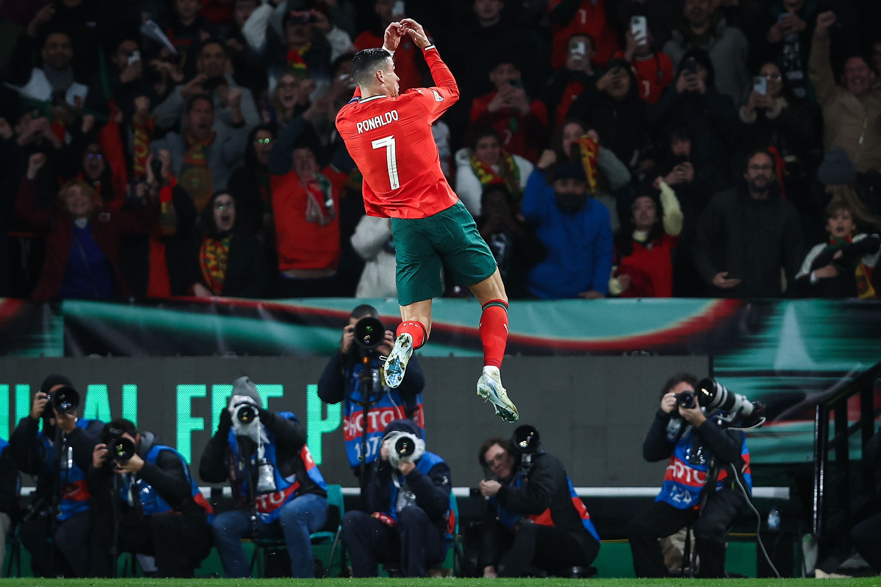 葡萄牙光芒亮眼:欧国联黄金时代 葡萄牙光芒亮眼:欧国联黄金时代