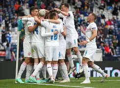 捷克队表现出色,赢得出线资格 捷克队表现出色,赢得出线资格