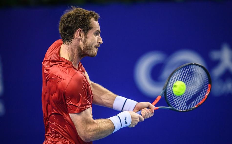 关于拉沃尔杯险胜美网，穆雷刷新纪录的信息